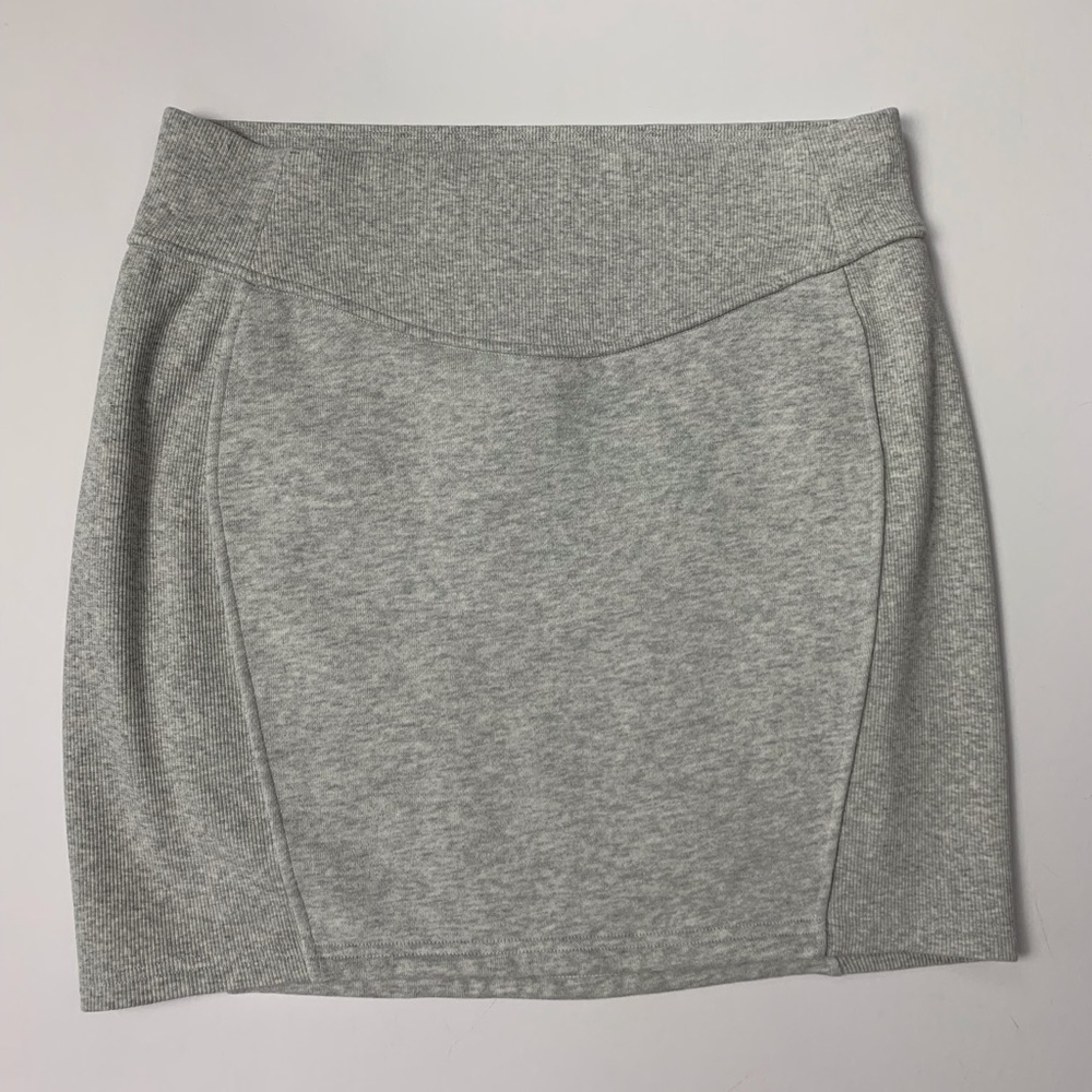 Lululemon Heather Gray Scuba High Rise Mini Skirt - Picture 6 of 10